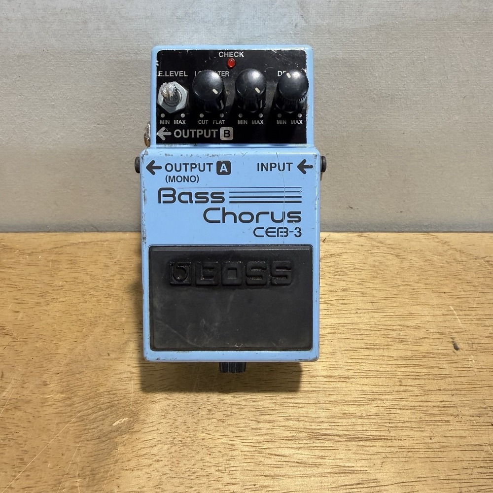 Boss CEB-3 Bass Chorus Analog Chorus Effects Pedal for Bass Guitar CEB-3 Model
